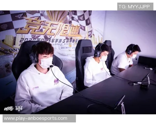 RNG在S15国际邀请赛积分榜上以100分稳居第一展现强劲实力